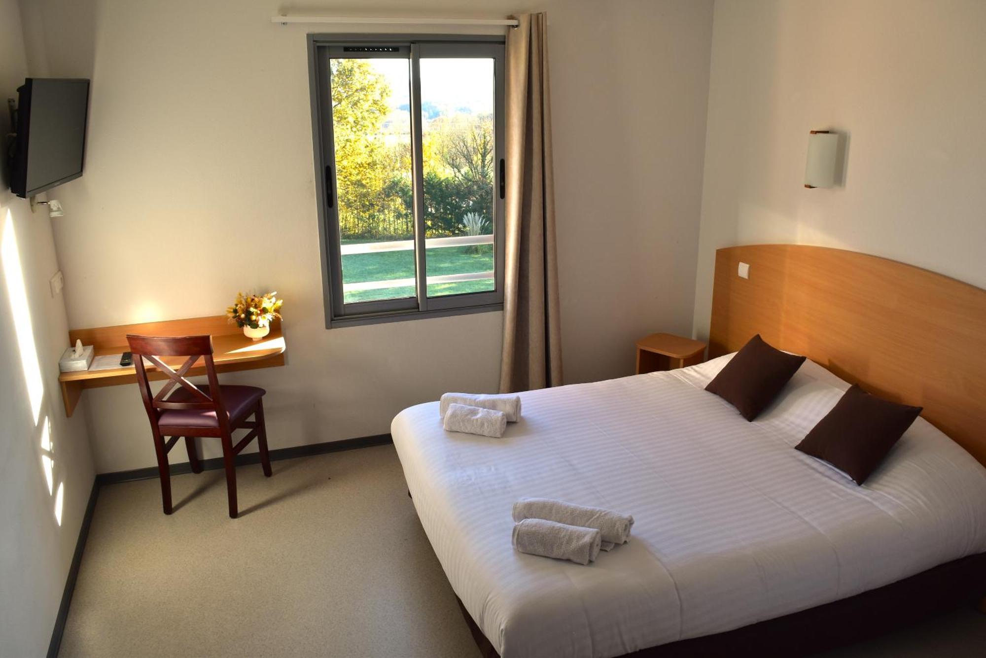 Au Perigord Noir Hotell Hautefort Eksteriør bilde