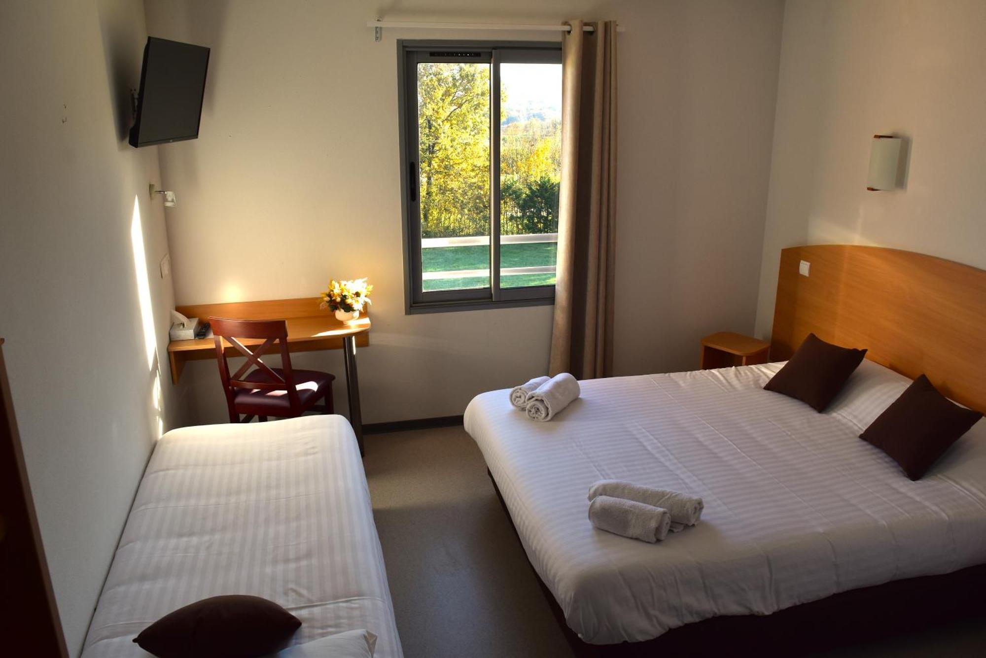 Au Perigord Noir Hotell Hautefort Eksteriør bilde