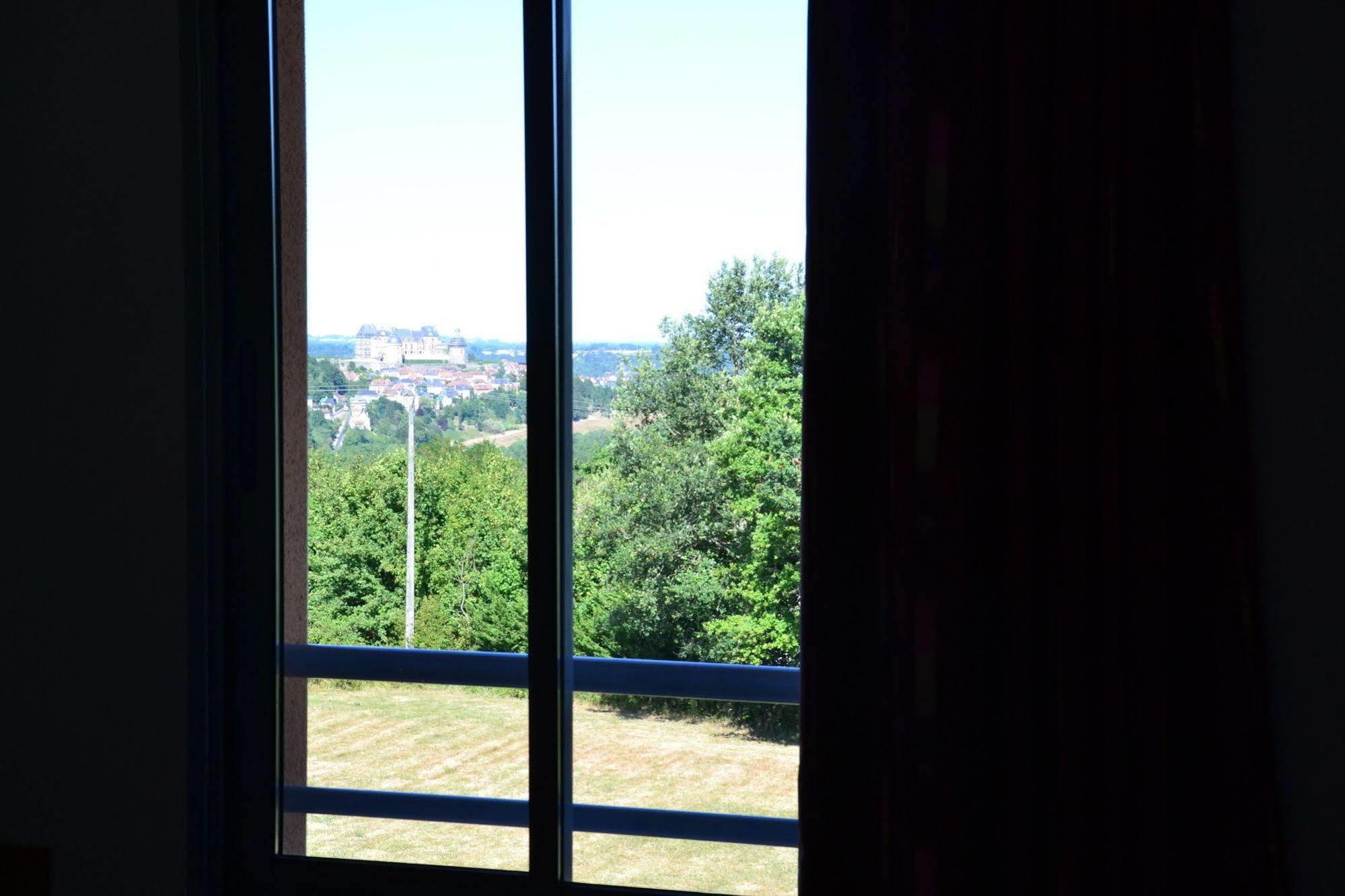 Au Perigord Noir Hotell Hautefort Eksteriør bilde